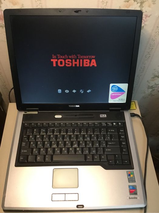 Ноутбук мощный Тошиба 15 экран