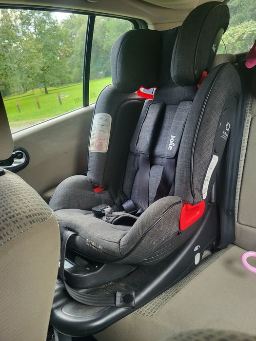 fotelik samochodowy JOIE STAGES ISOFIX 0-25 kg