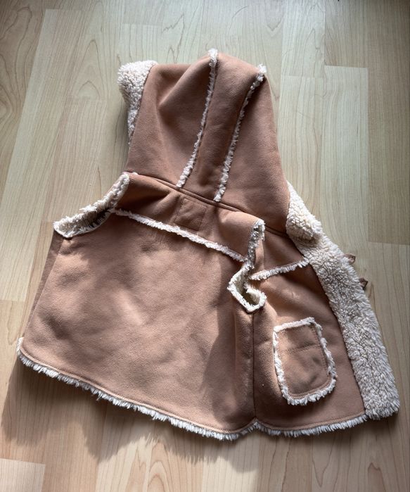 Kamizelka kożuszek 12-18 mies.