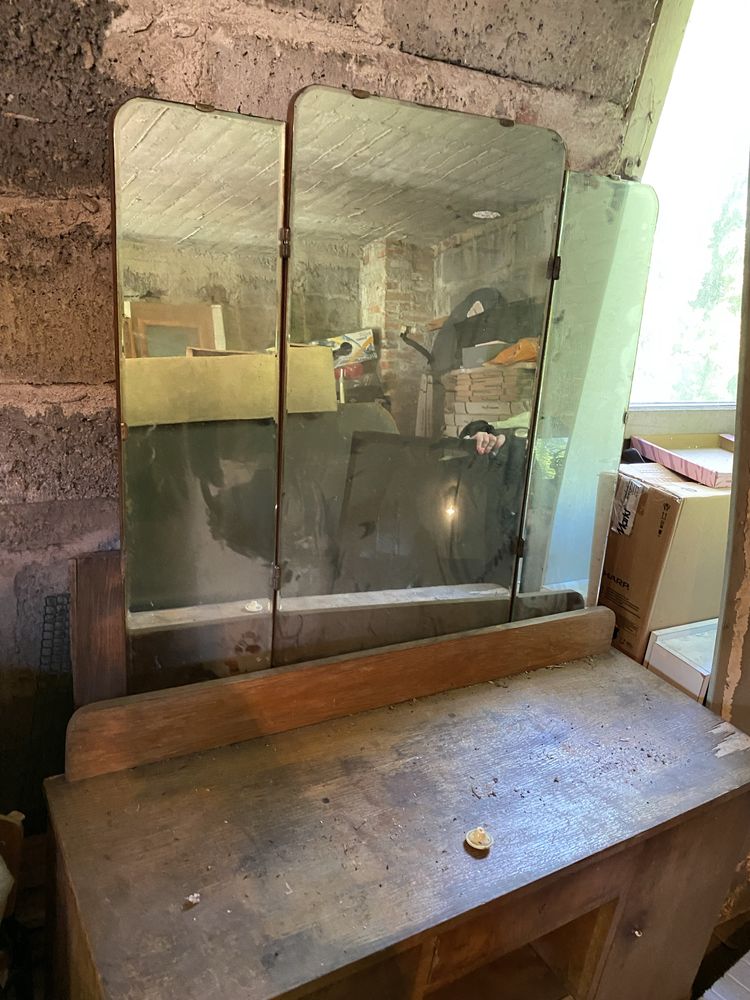 Stara toaletka do renowacji