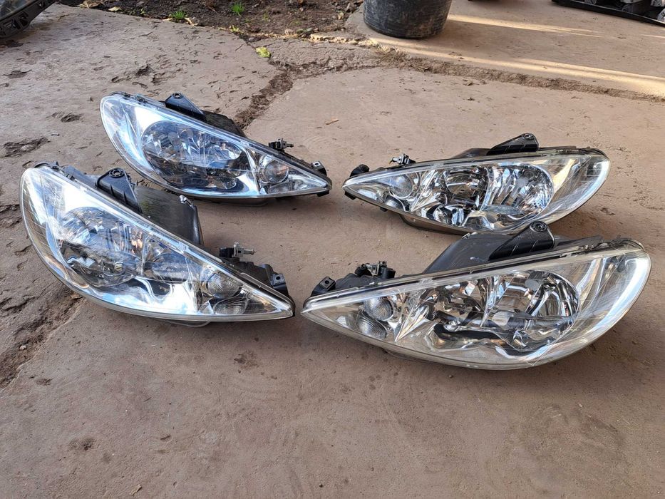 Фари передні   Пежо 206