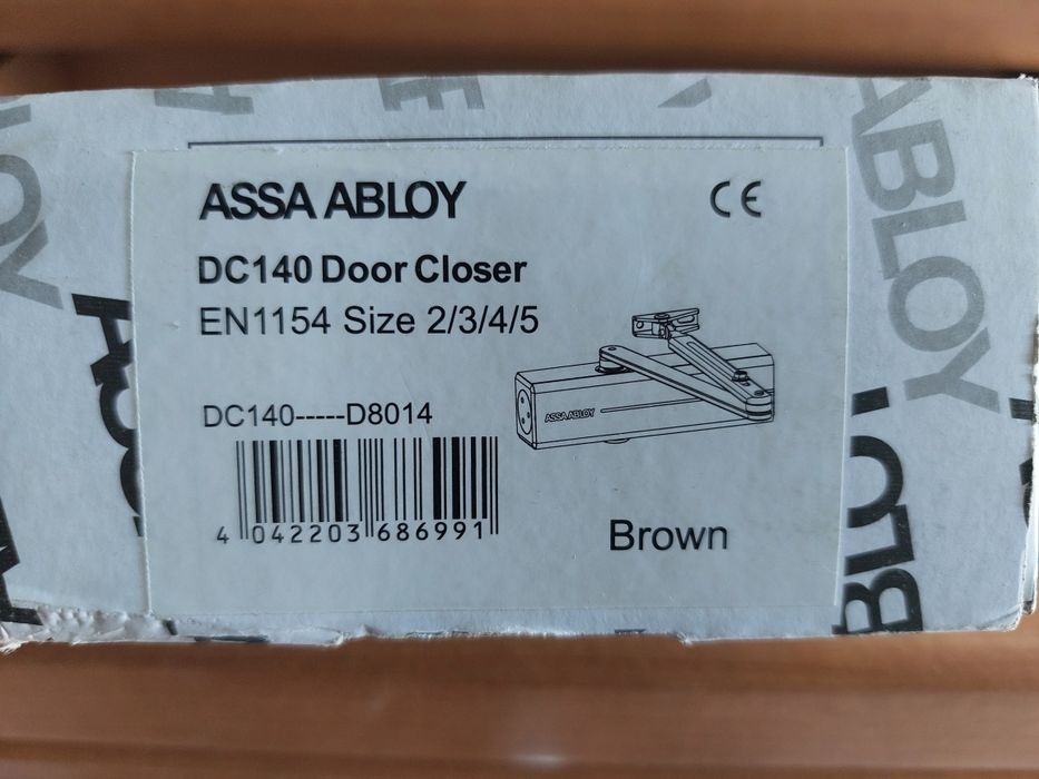 Samozamykacze do drzwi Assa Abloy