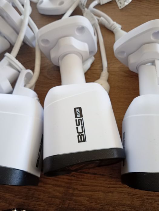 Kamery wewnątrz zewnątrz używane 1,5 roku aplikacja na telefon kompute