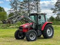 Massey ferguson 5445 z turem