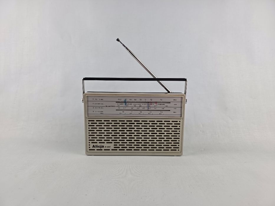 Stare radio Unitra Alicja R-603