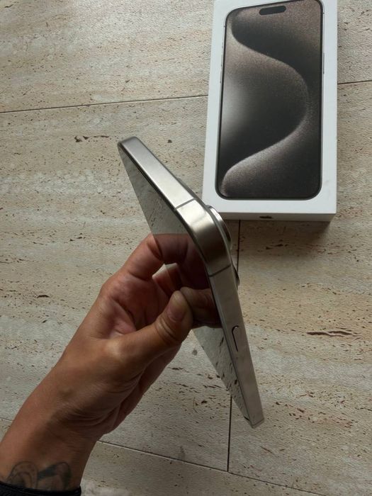iPhone 15 Pro Max 256GB Natural Titanium