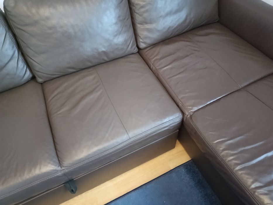 Łóżko Narożnik skórzany z funkcją spania Pojemnik na pościel