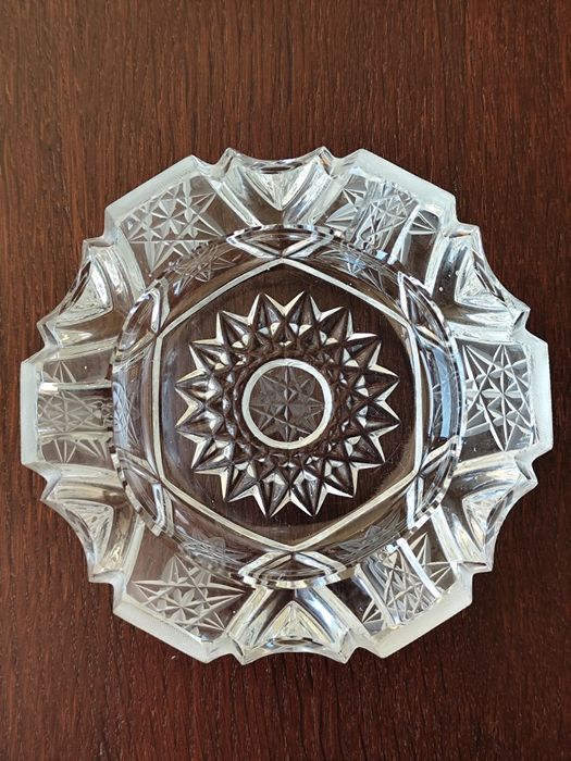 Popielniczka okrągła kryształowa kryształ PRL stan idealny wysyłka