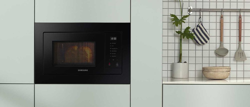 Мікрохвильовка з грилем Samsung MG23A7318CK Нові! Запечатані!