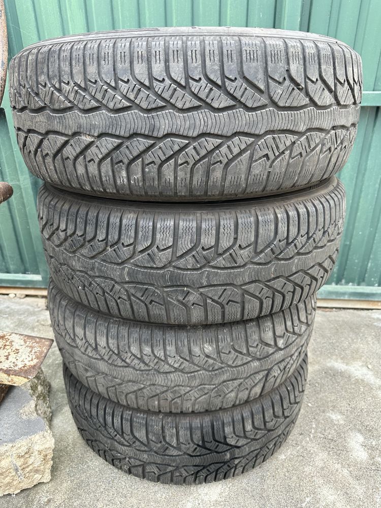 Pneus 205/60 R16