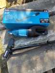 Пилосос акумуляторний Makita DCL 180 zb