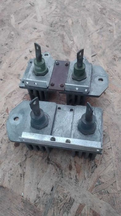 Силовые диоды В-25