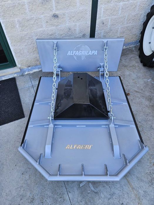 Capinadeiras/Corta Matos Hidráulico/Reforçadas p/Mini Rectas e Bobcats