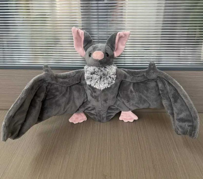 Pluszowy nietoperek