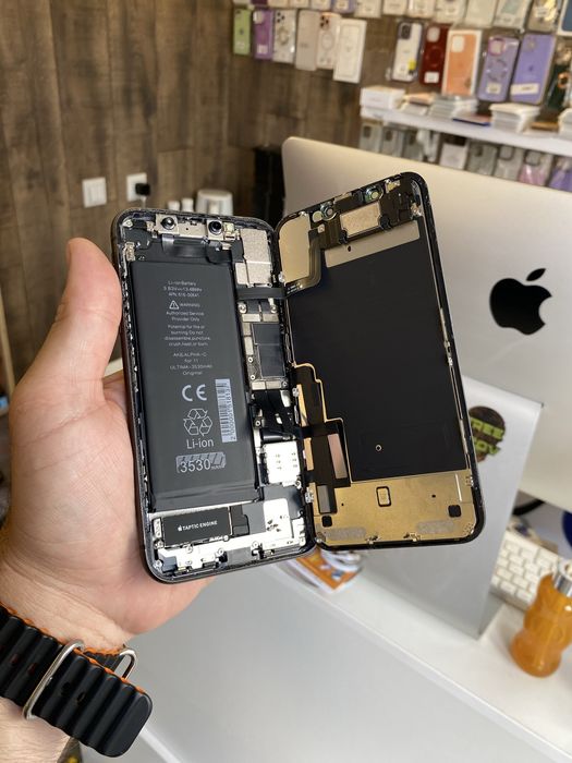 Замена усиленной АКБ батареи iPhone 13 12 11Pro Max X XR XS 8 original
