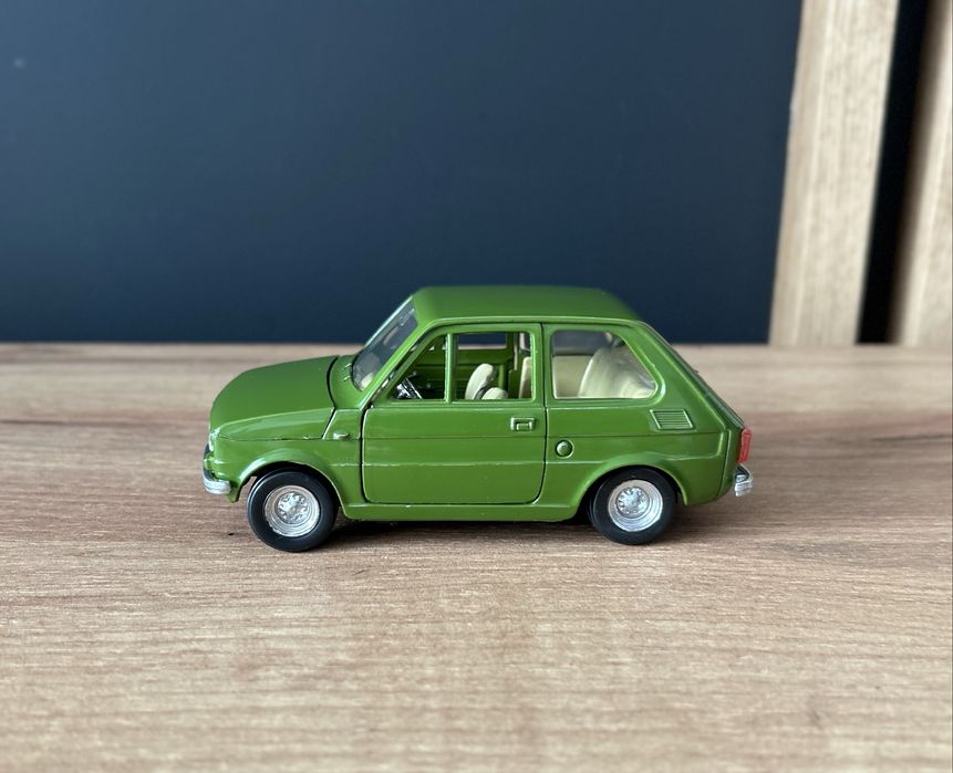 Fiat 126 1/25 Polistil Politoys
