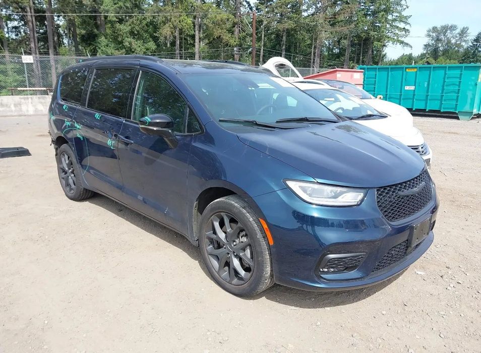 Chrysler Pacifica Chrysler Pacifica Limited AWD