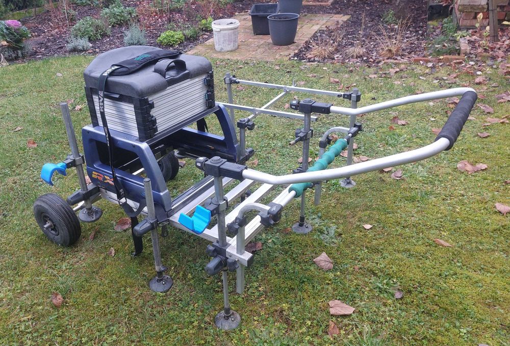 Kosz RIVE RX d25 z układem transportowym