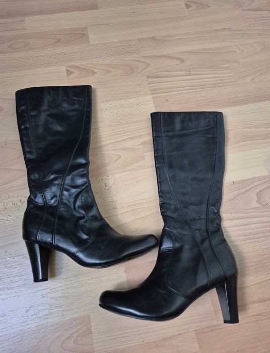 Czarne skórzane kozaki 39, eleganckie, na obcasie, vintage