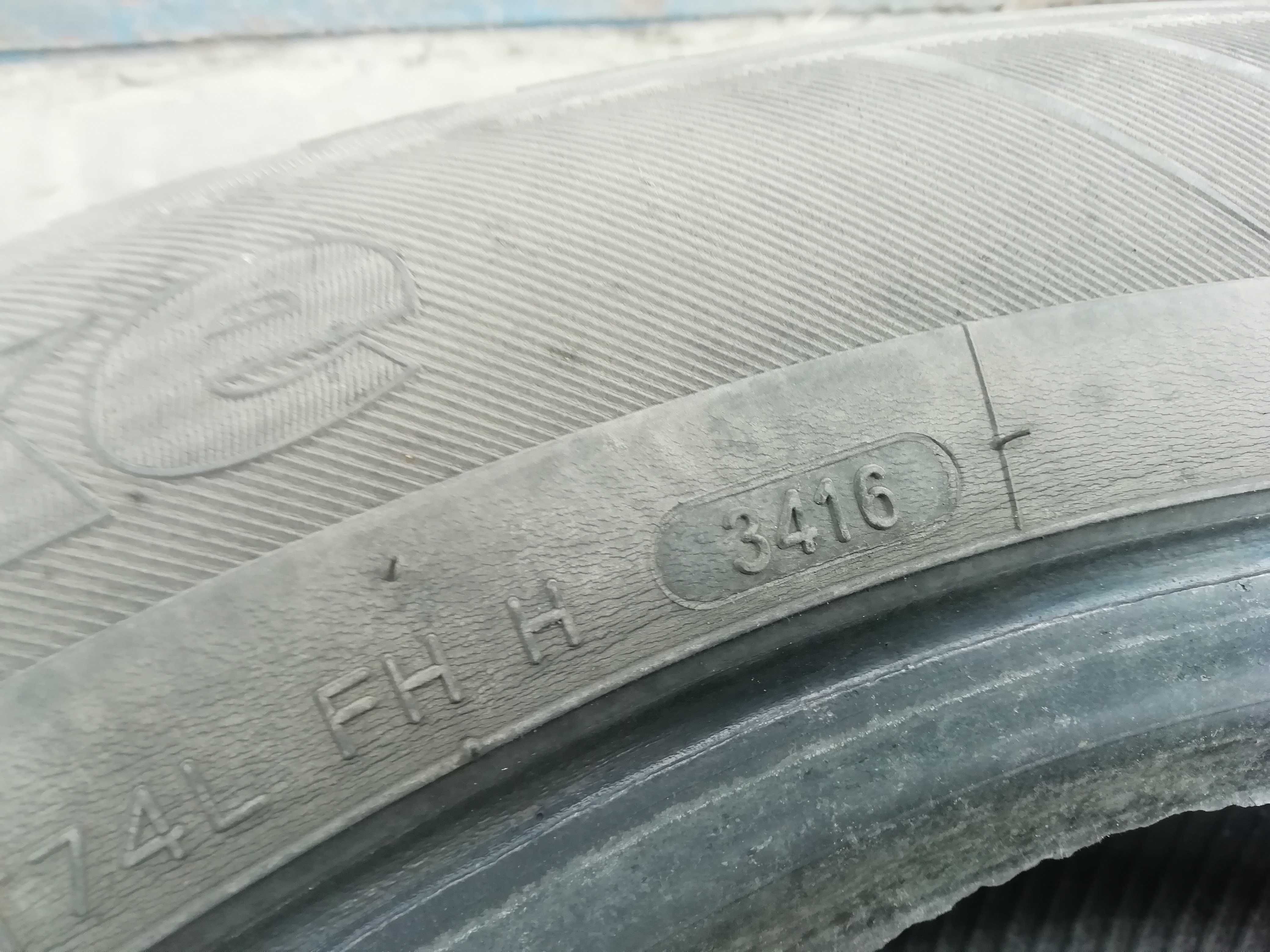 Зимние шины 225 60 r18 hankook ipike 16 года.