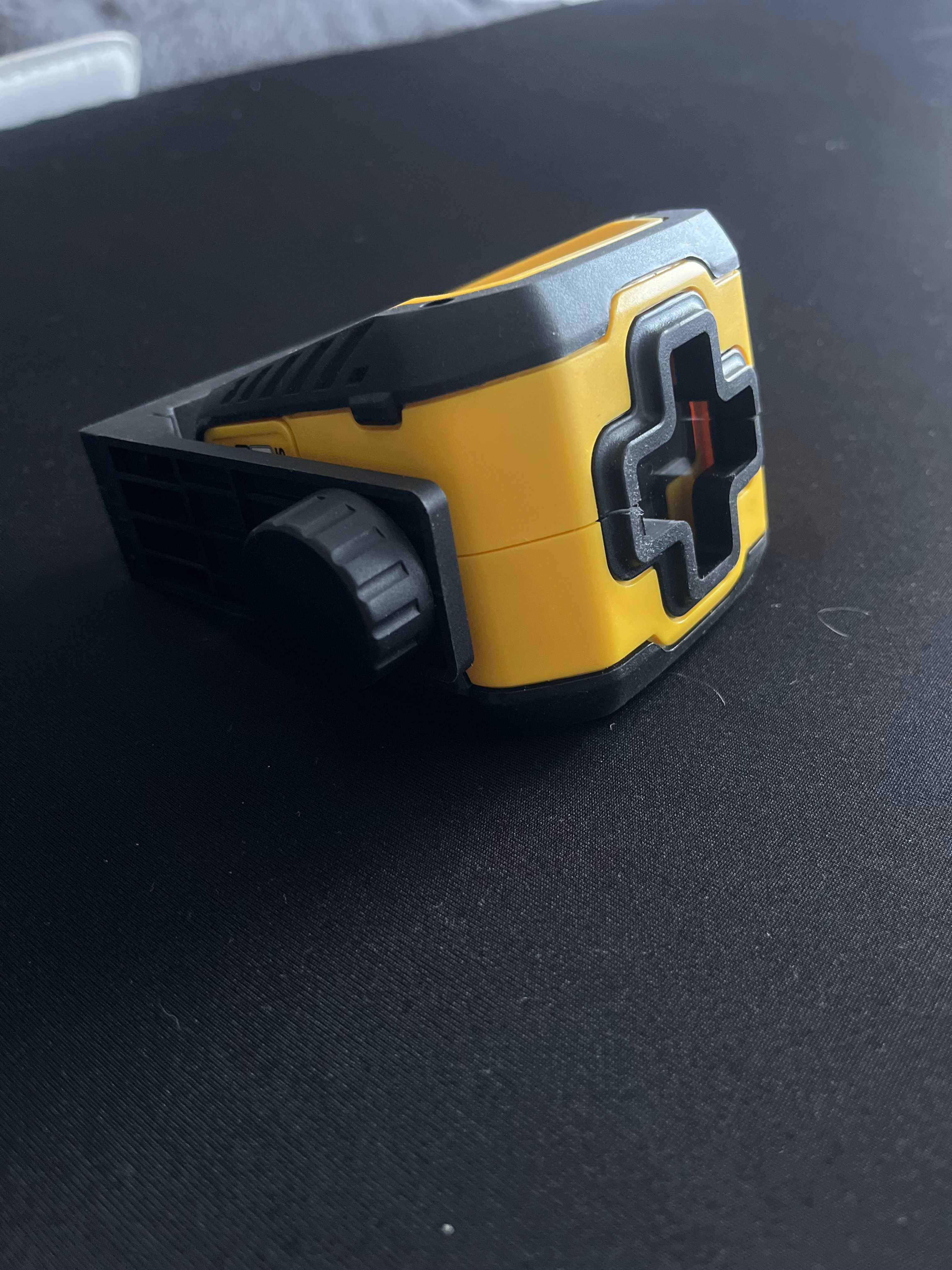 Laser krzyżowy Stanley