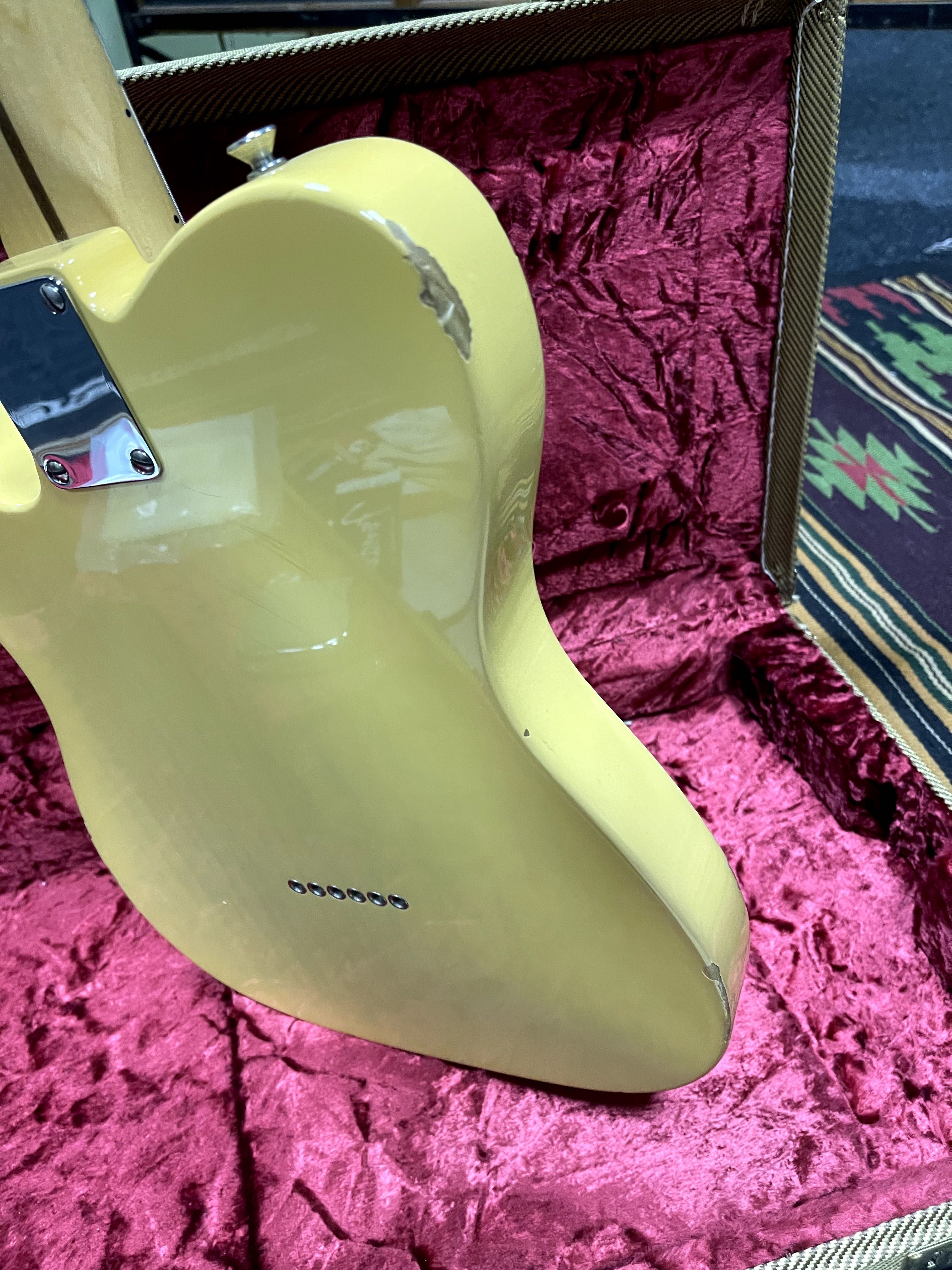 Fender AVRI 52 Telecaster 2017