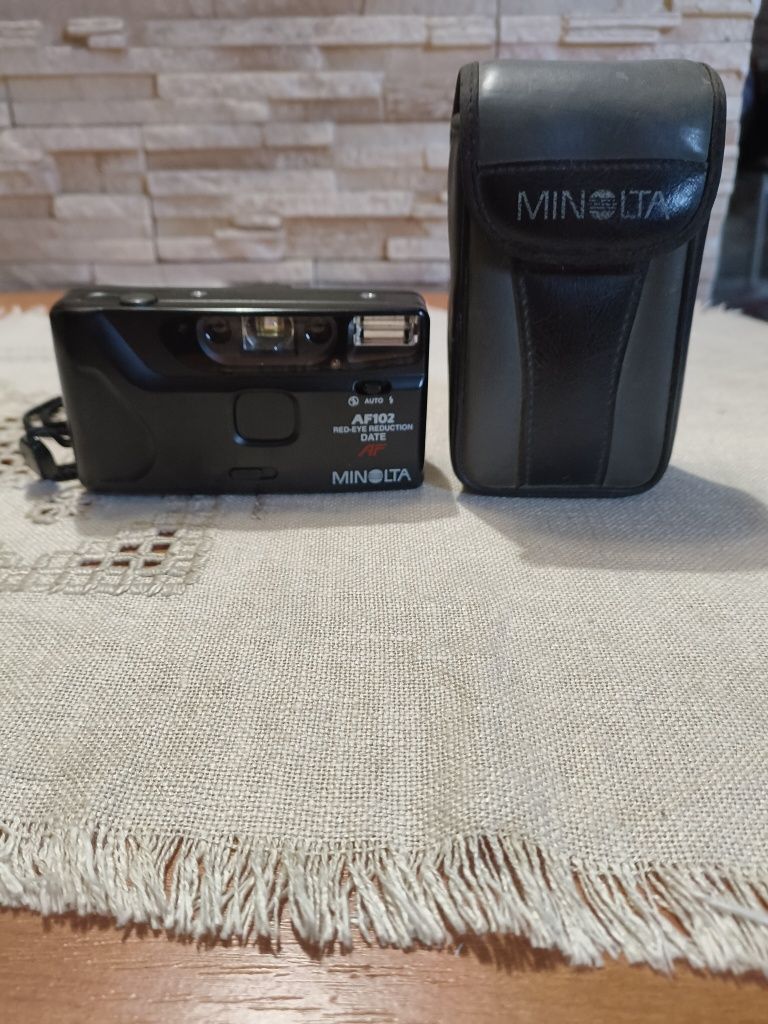 Фотоапарат Minolta AF102