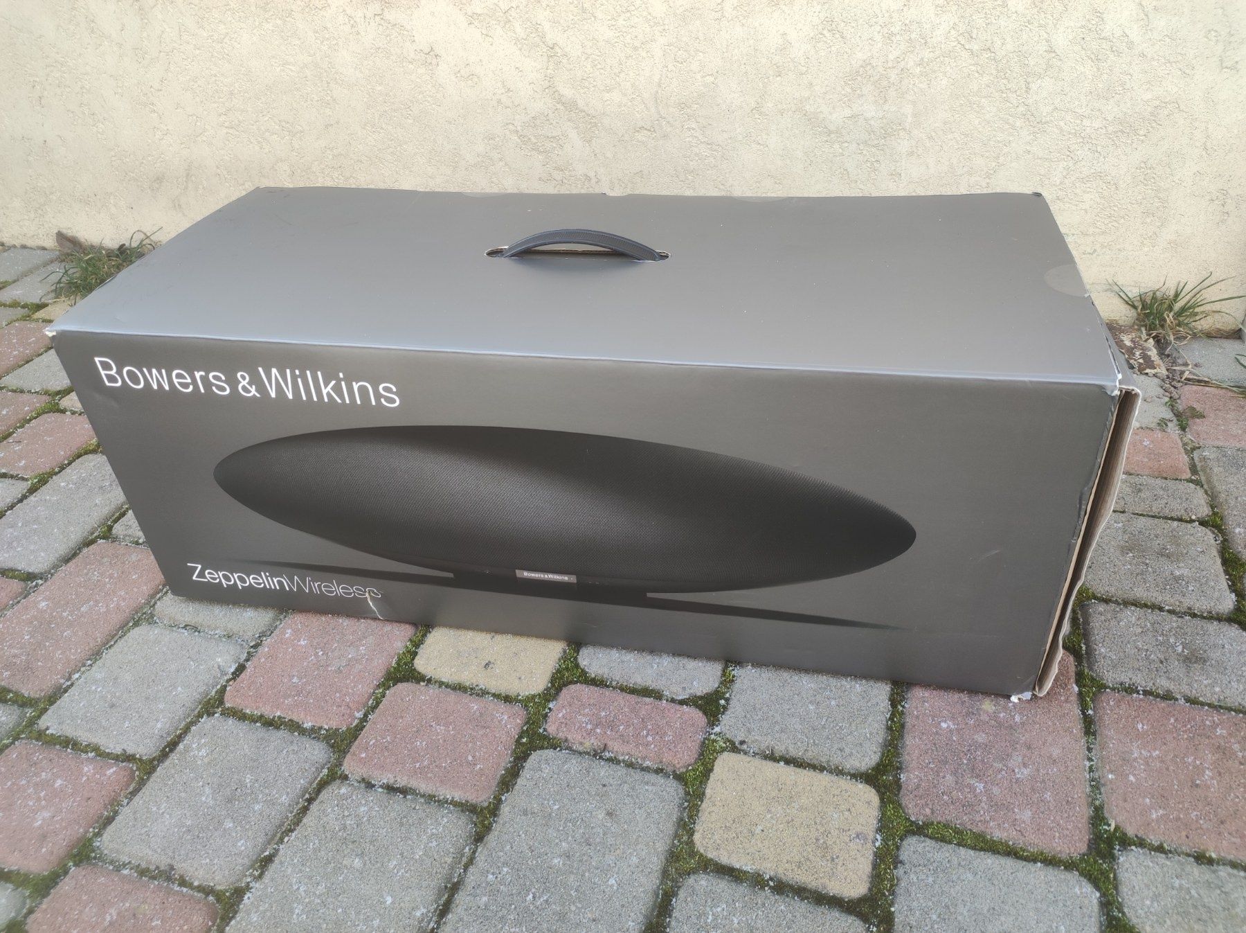 Беспроводная музыкальная система Zeppelin Wireless