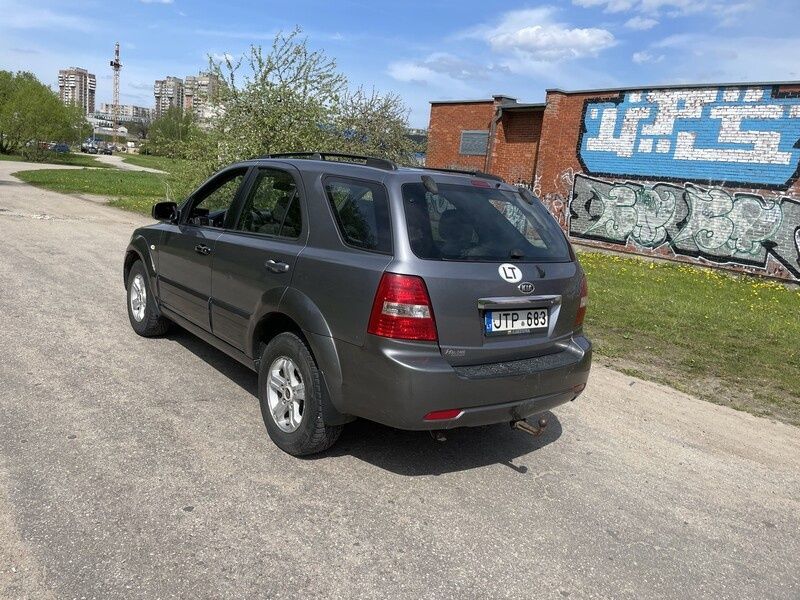 Kia Sorento сірій коляр