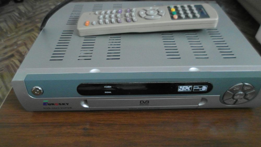 Спутниковый ресивер Eurosky DVB-3023