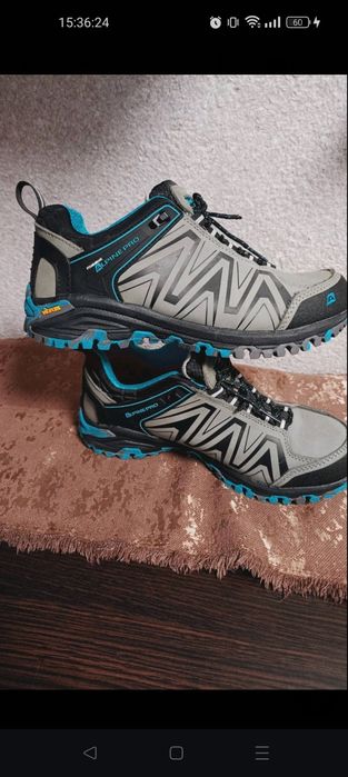 Продам кроссовки.