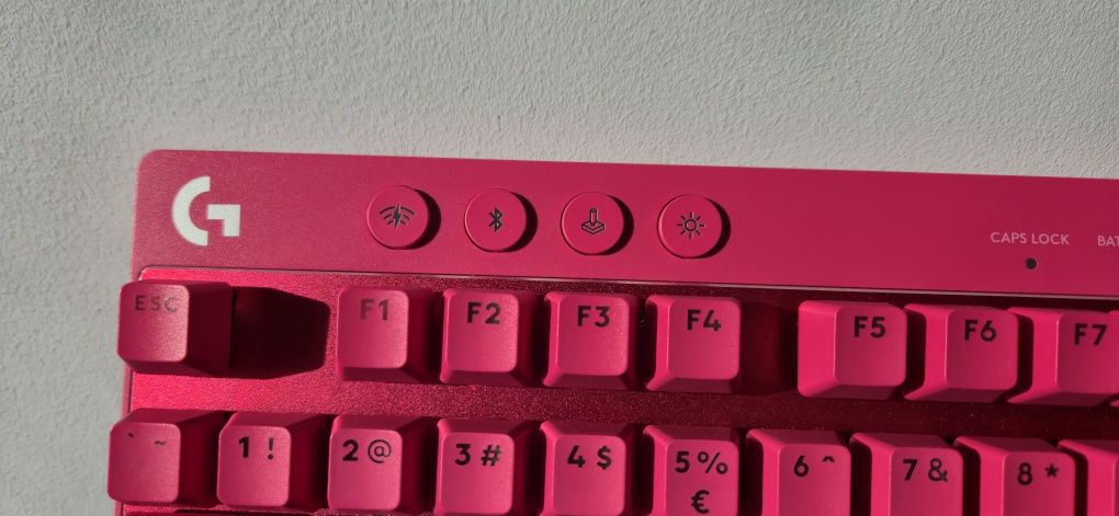 Logitech G PRO X TKL Lightspeed Tactile magenta