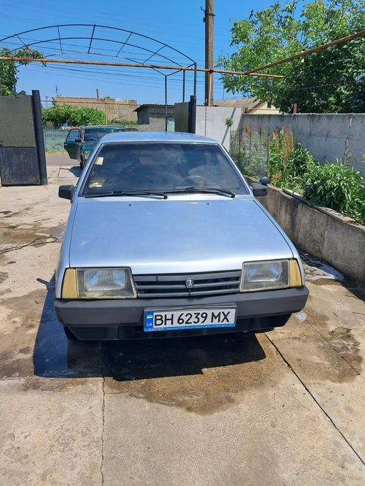 Продам своє авто '99