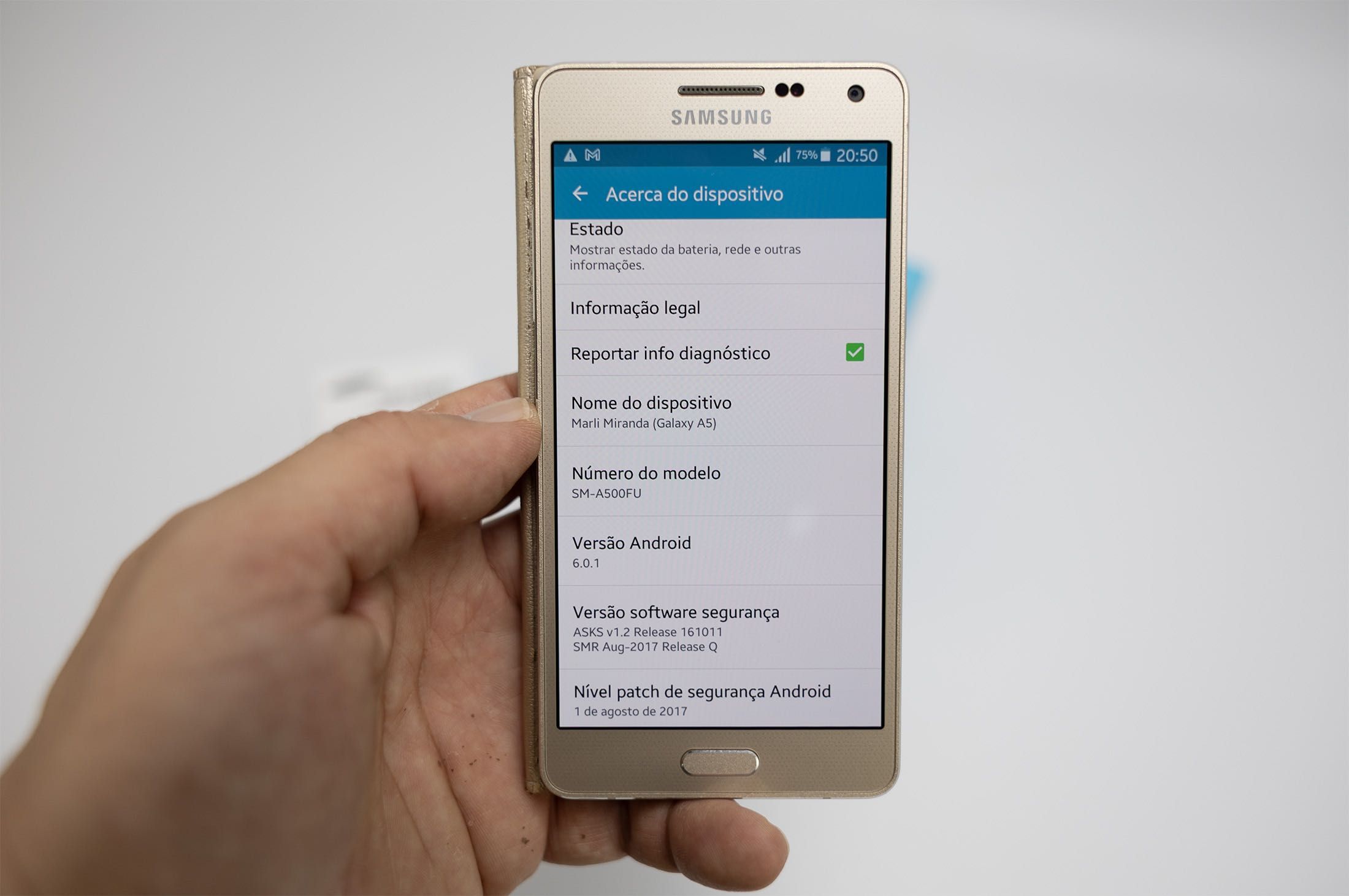 Samsung Galaxy A5 (SM-A500FU) 16GB Dourado Desbloqueado