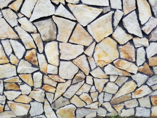 Kamień gnejs-(ozdobny)