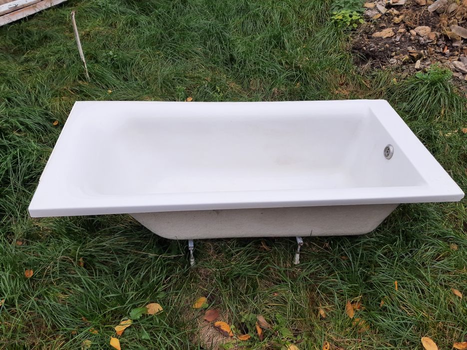 Ванна акрилова б/у