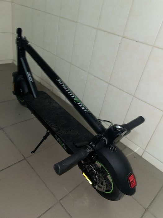 Электросамокат не дорого, ездила на нем раз 5, в отличном состоянии