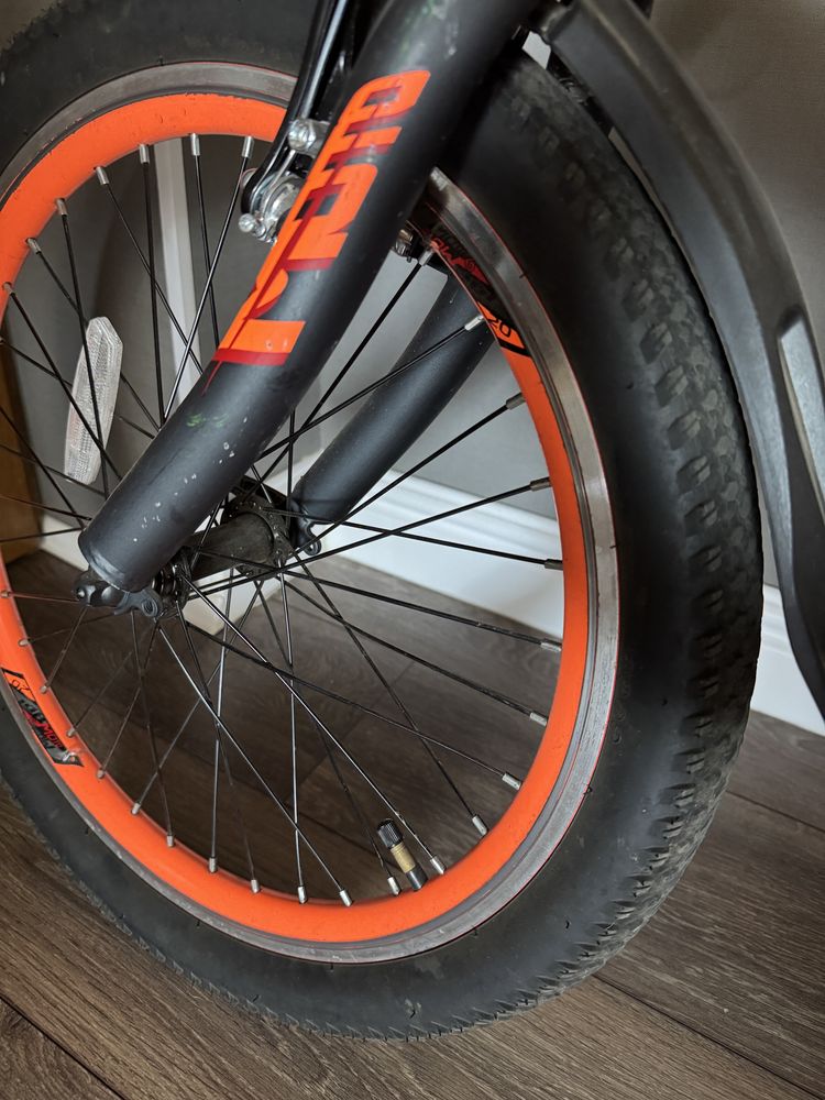 Велосипед Comanche Moto Six W20 у відмінному стані