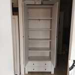 Sprzedam szafę wymiary szer.  87 cm. wys. 2m gł. 39