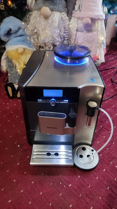 Eлітнa кавомашинa Siemens EQ.7 I-series – втілення інновацій та смаку)