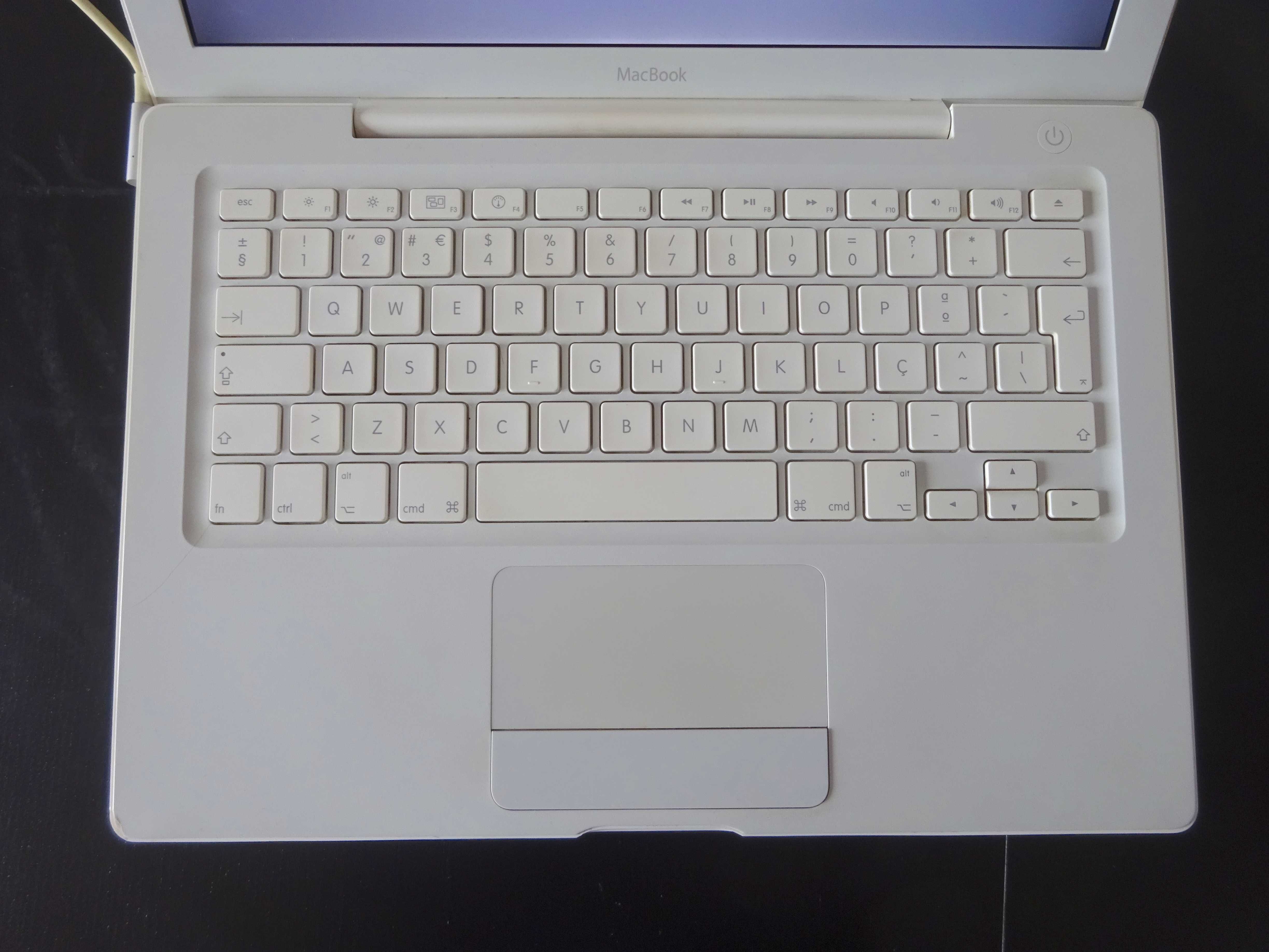 Macbook 4,1 Branco 13" 2008 + 10.5.2 Leopard a Funcionar Para Peças