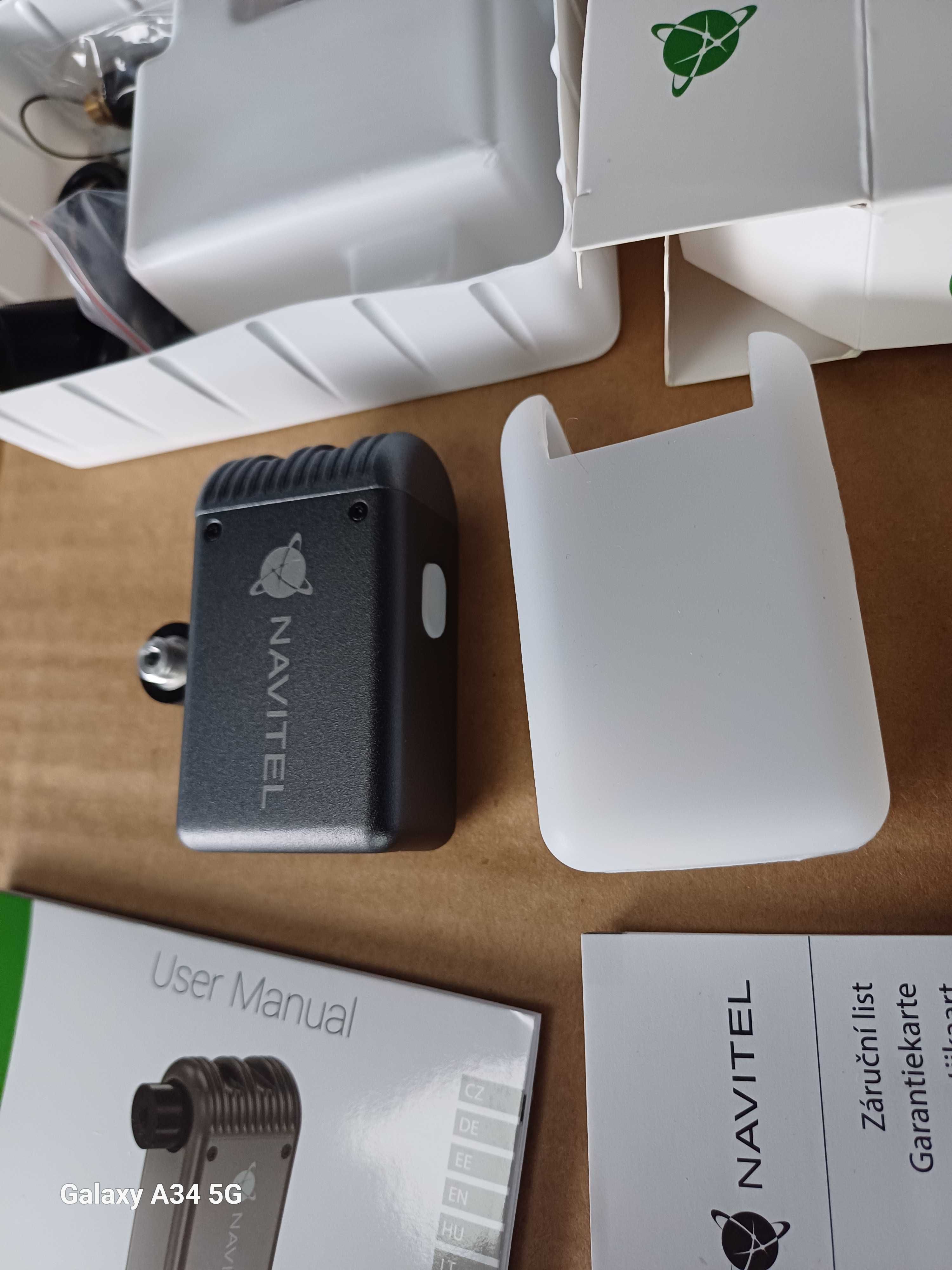 AIR 8MINI kompresor  Navitel  nowy