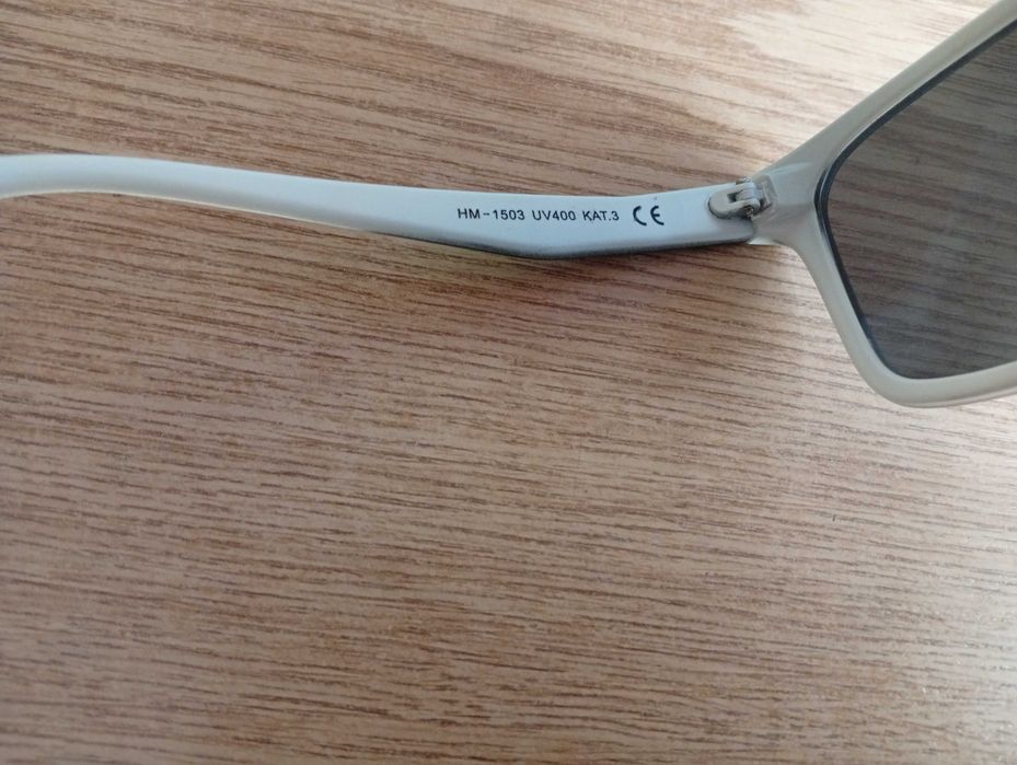 Okulary przeciwsłoneczne 2 białe-czarne