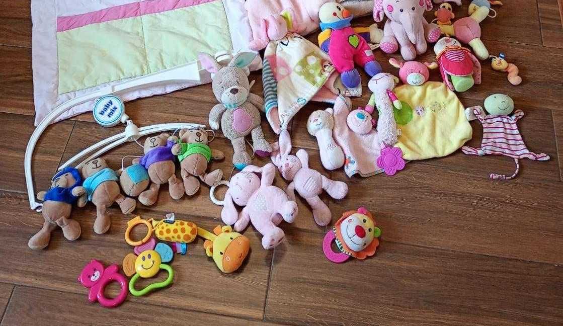 Duża wyprawka 32 szt. do łóżeczka noworodka dziewczynki wysyłka
