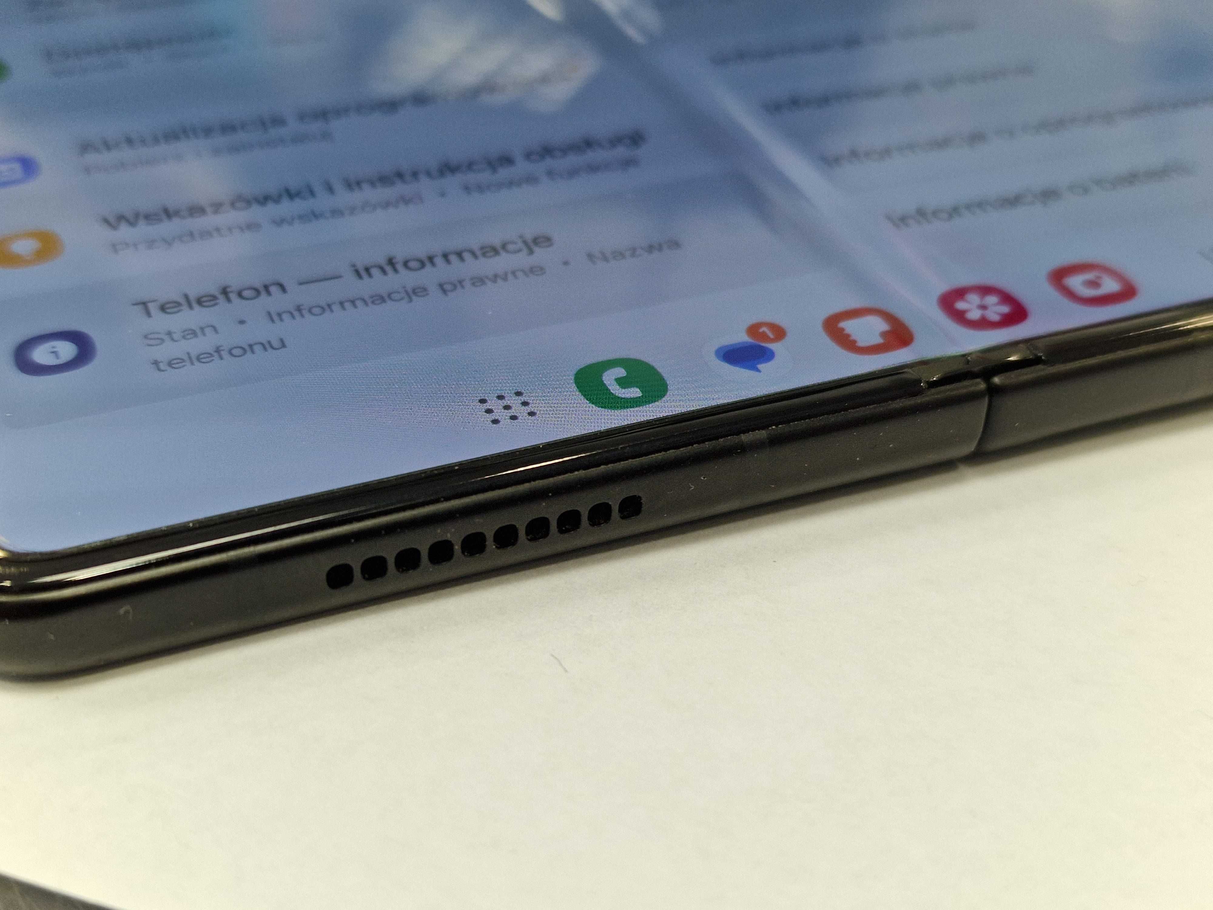 Samsung Galaxy Z Fold3 5G/ 12GB/ 512GB/ Phantom Black/ Grade A- + łado