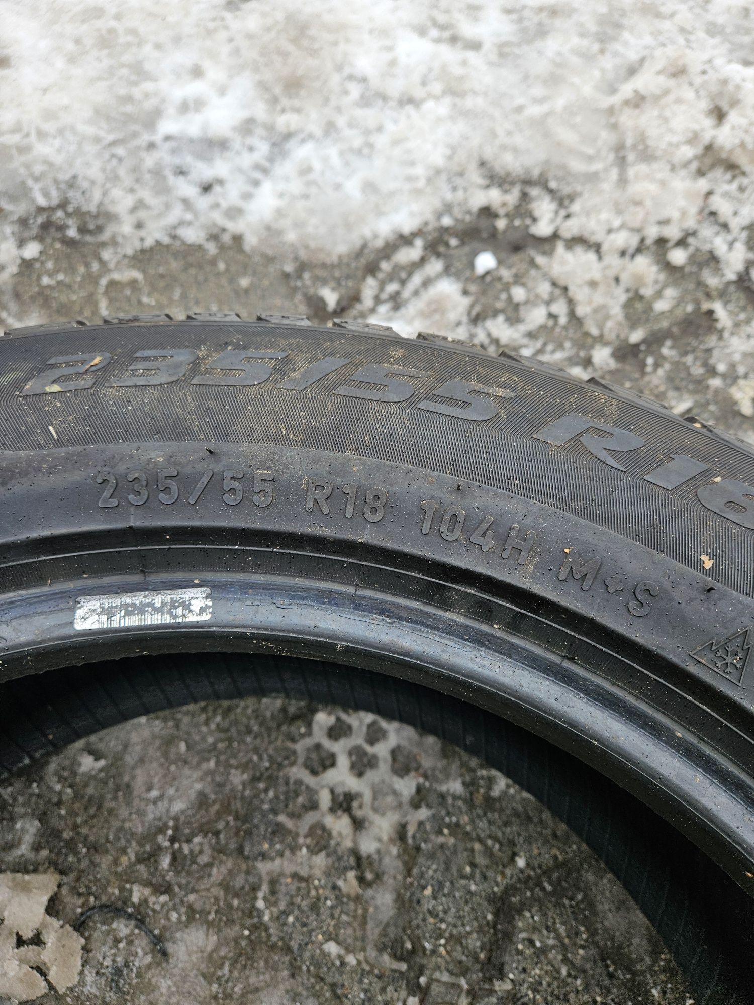 4szt 235/55/18 Pirelli 7mm dot3918r