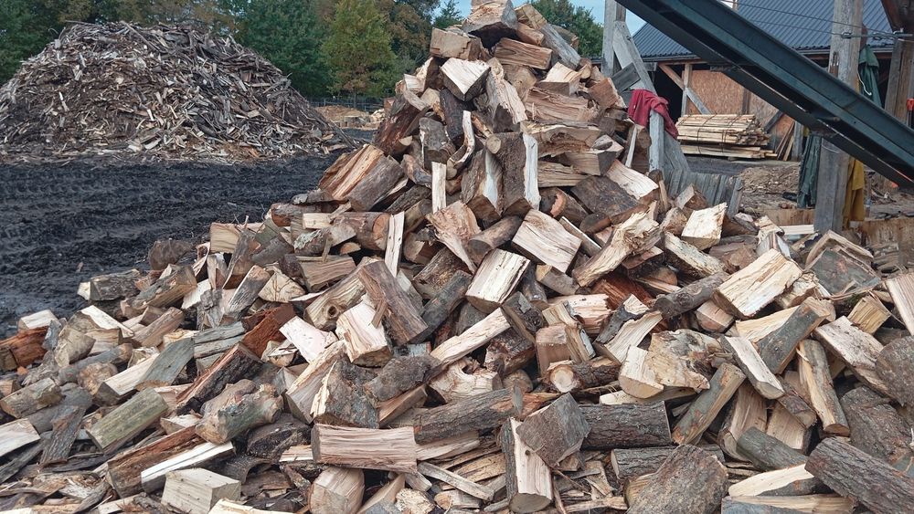 Drewno kominkowe buk, jesion, dąb