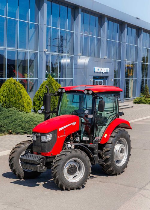 Трактор YTO NLY 1154S