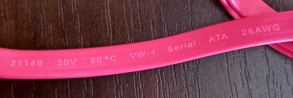 Kabel SATA ATA 26 AWG        .
