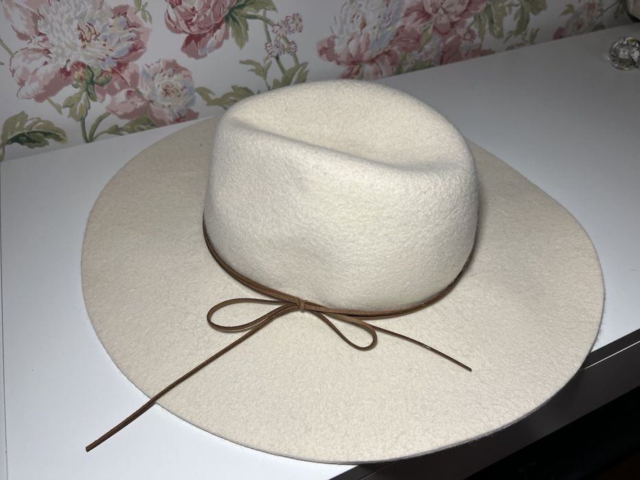 Капелюх zara новий